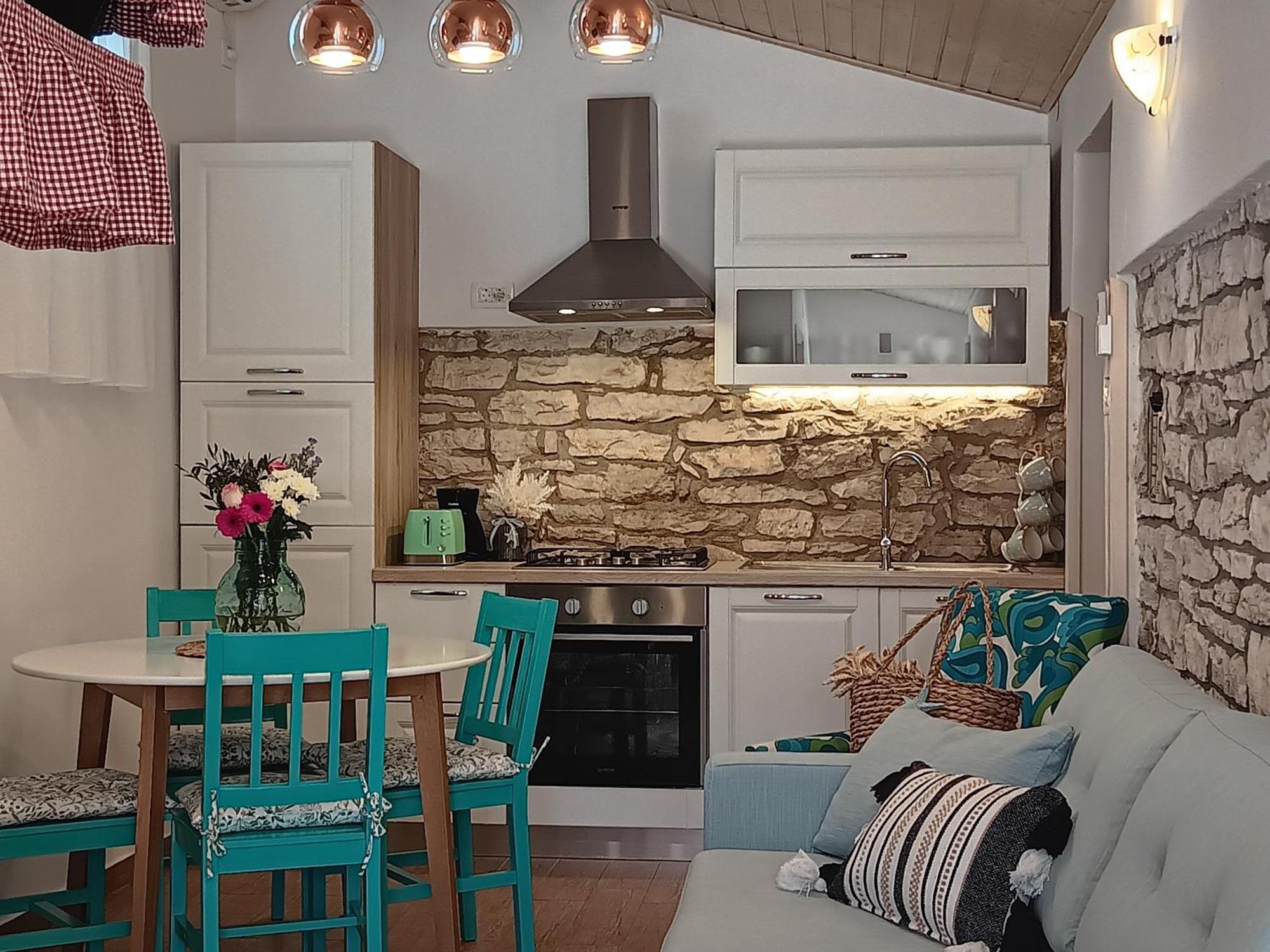 Authentic Istria&Pet Friendly Apartment Banko Near Rovinj Канфанар Екстер'єр фото