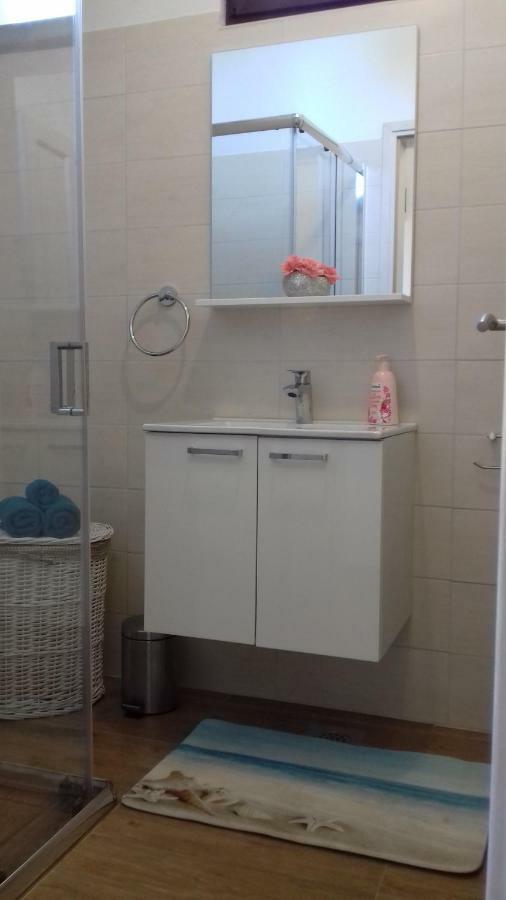 Authentic Istria&Pet Friendly Apartment Banko Near Rovinj Канфанар Екстер'єр фото